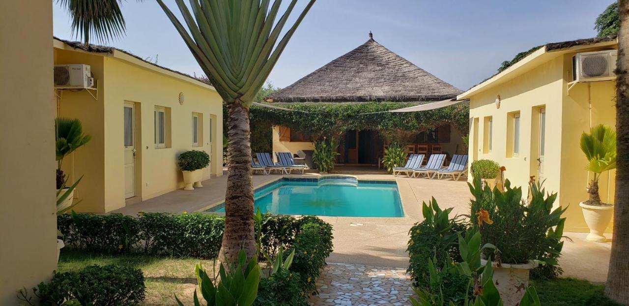 Villa Au Soleil 萨利波图尔 外观 照片